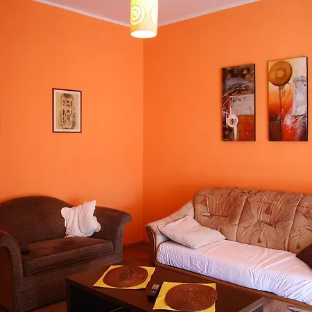 森迪公寓 公寓 *