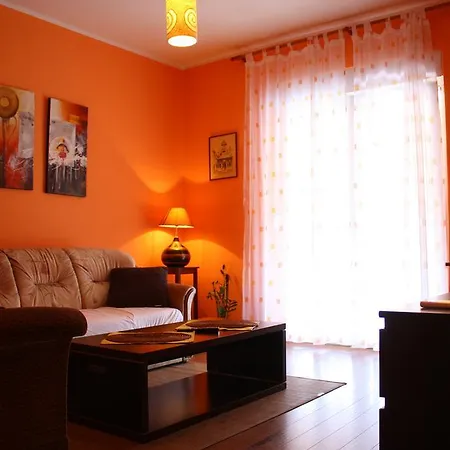 Sendy Apartment *